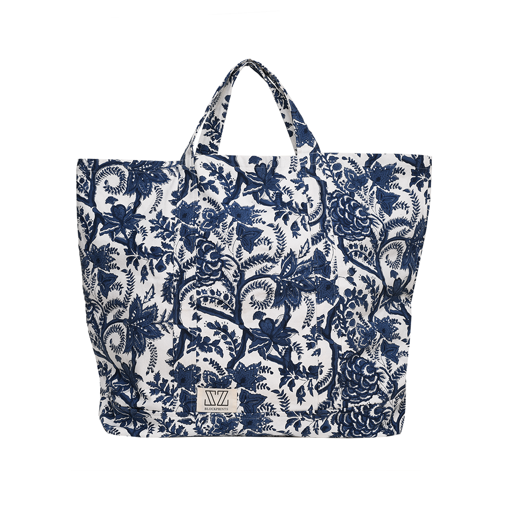 Oversized Tote in Big Phool Print