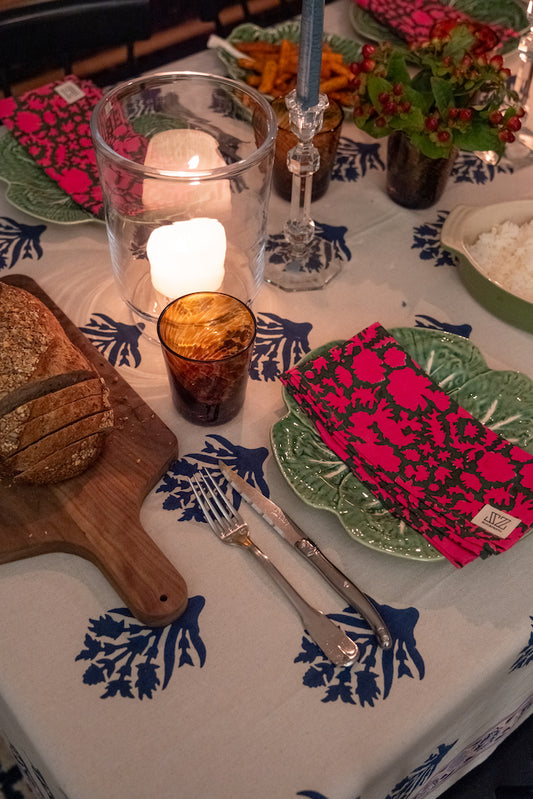 Tablecloth in Palladio Stamp