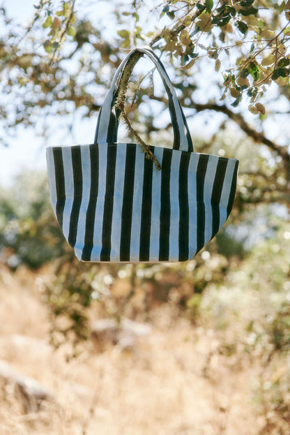 Lisbon Tote in Thick Stripes